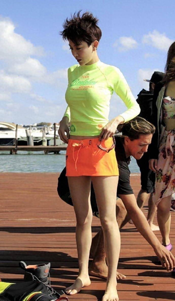 姜妍:完美身材比例的女演员真是惊艳_演技_魅力_观众