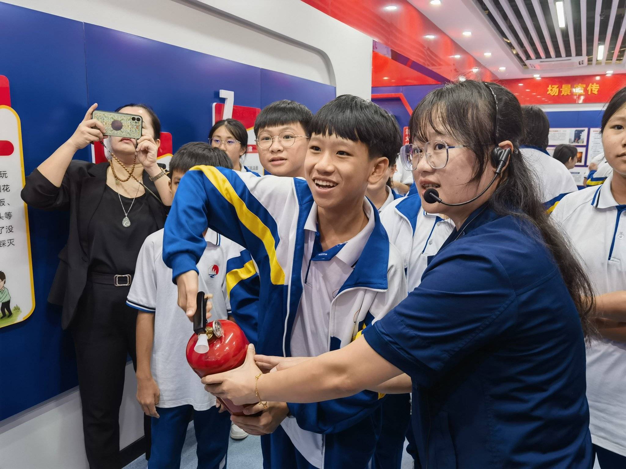 文昌消防科普馆向华侨中学师生开放_宣传_教育_火灾