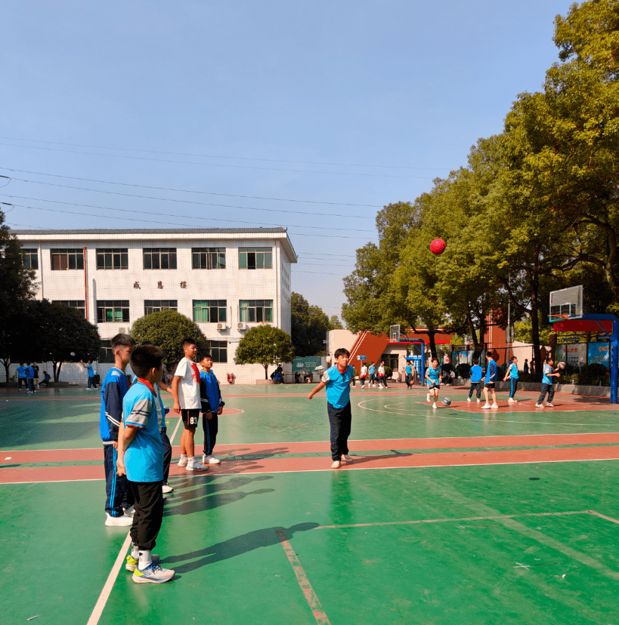 盘锦逸夫中学图片