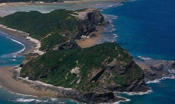 钓鱼岛并非只是一个岛,钓鱼岛究竟多大?上面可以住多少人?