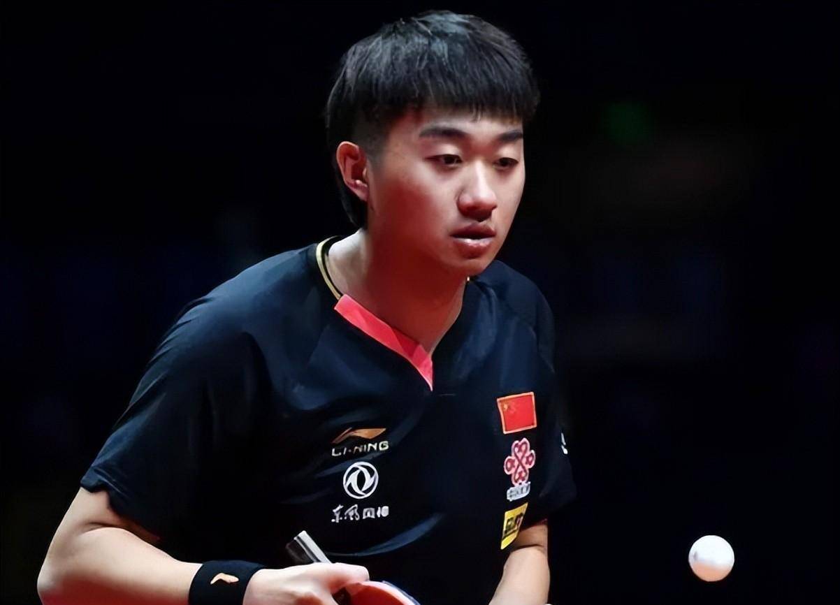 赵子豪,国家乒乓球队队员,默默做了一件大事.