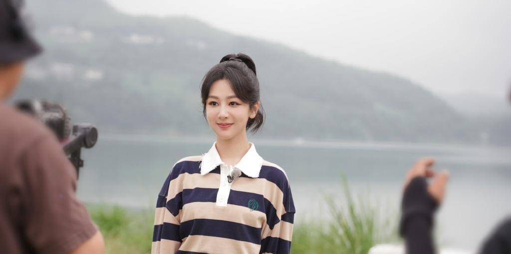 《我们的美好生活》杨紫在线画饼,邀请邓为檀健次张晚意参加节目_内容