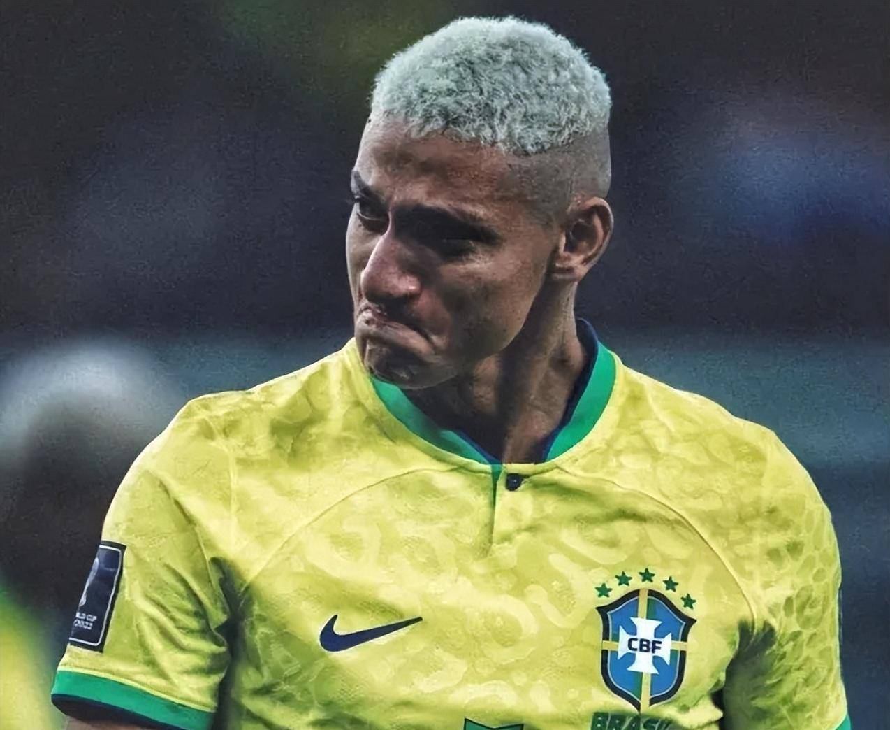 葡超妖人能取代里沙利松?巴西队新中锋崛起!_尼尔松_比赛_欧冠