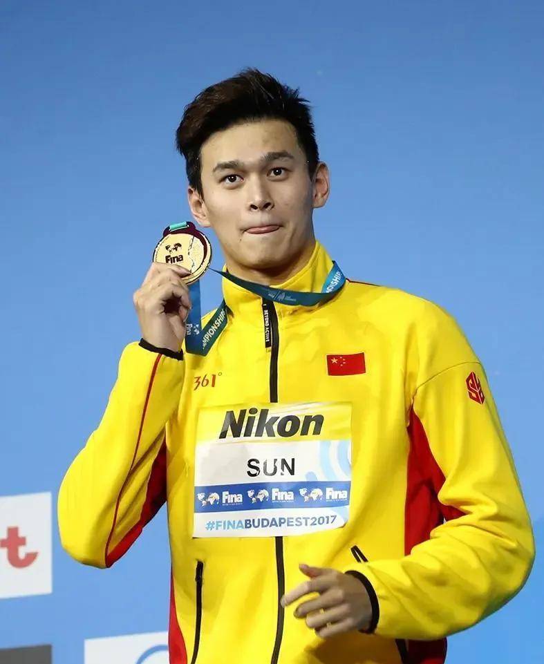 我们泳协正式官宣!孙杨参加巴黎奥运悬念揭晓,国外媒体提出条件_社会_