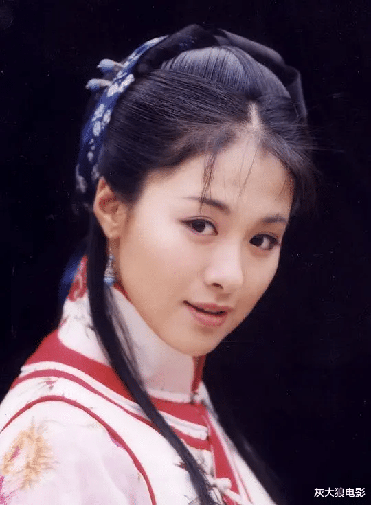 东北"宋慧乔",成熟美艳,古装封神,连孕照都丰满迷人_沈傲君_章子怡