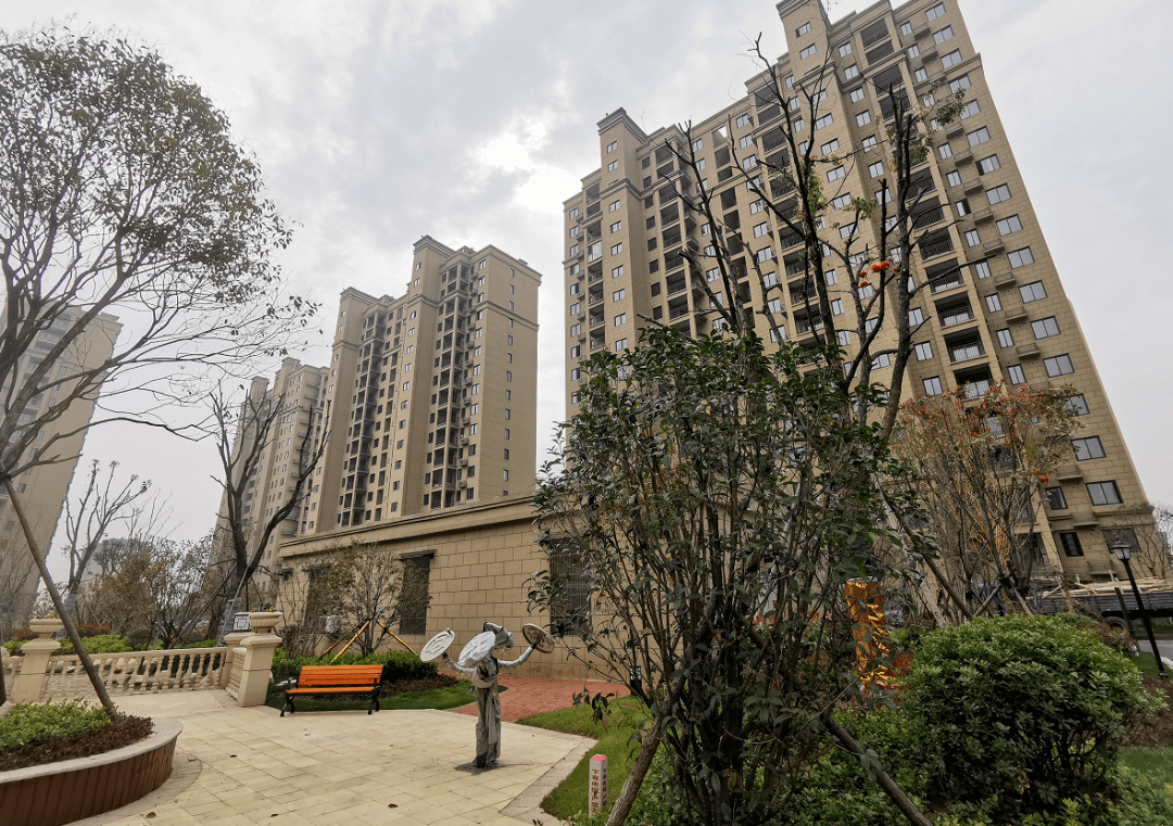 【售楼部】阜阳金悦东湖售楼处电话-售楼中心@24小时热线!