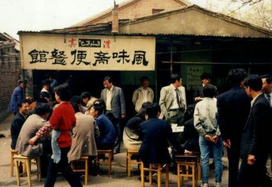 老北京最受欢迎的4种传统美食，网友直呼：受不了第3种！(图1)
