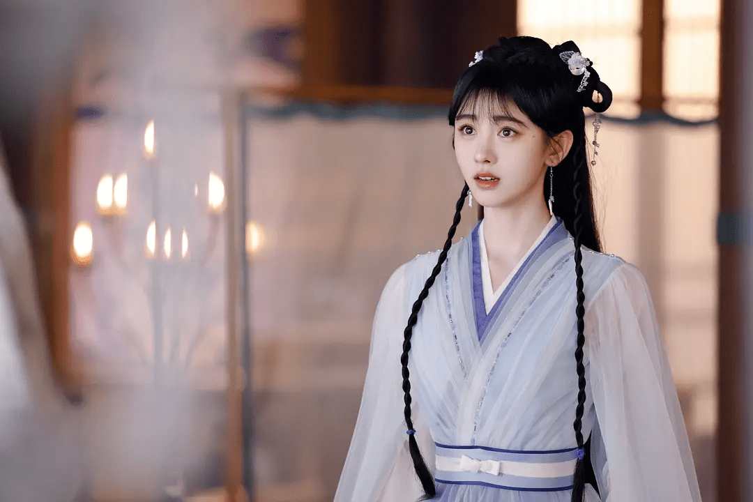 花间令未至,鞠婧祎新剧来袭,搭档宋威龙,《长月烬明》导演出手