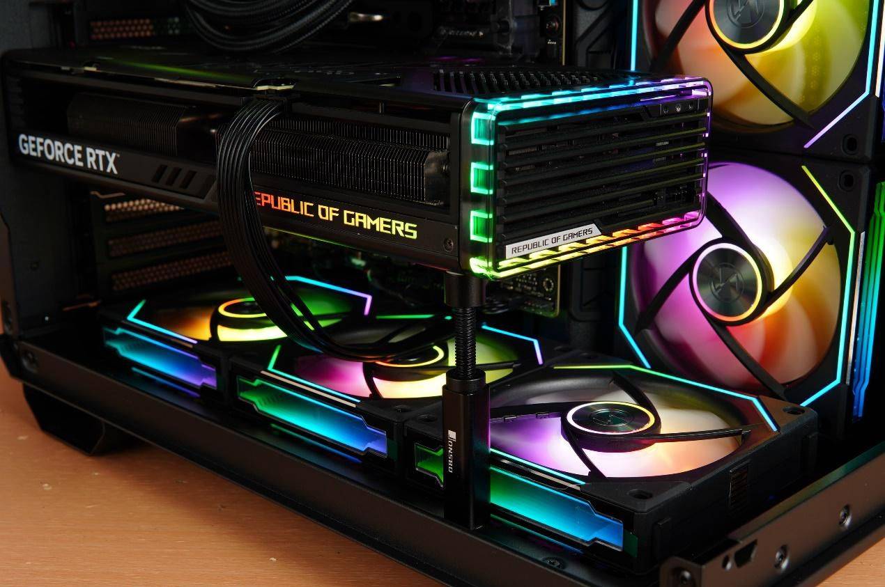 无立柱的更好,gt502无界版 rtx4070ti prmie 850wgold装机秀_电源