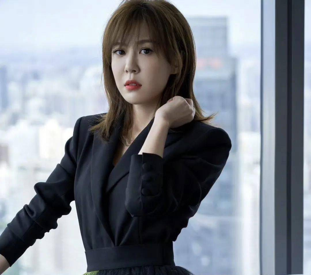 吴宣仪文盲?李金铭吸血?孟美岐遭排挤?李健被泥塑?_李金明_网友