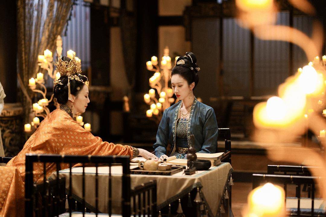 女性群像戏中,那么多女性中她才是真正的大女主_少主_李薇_金川