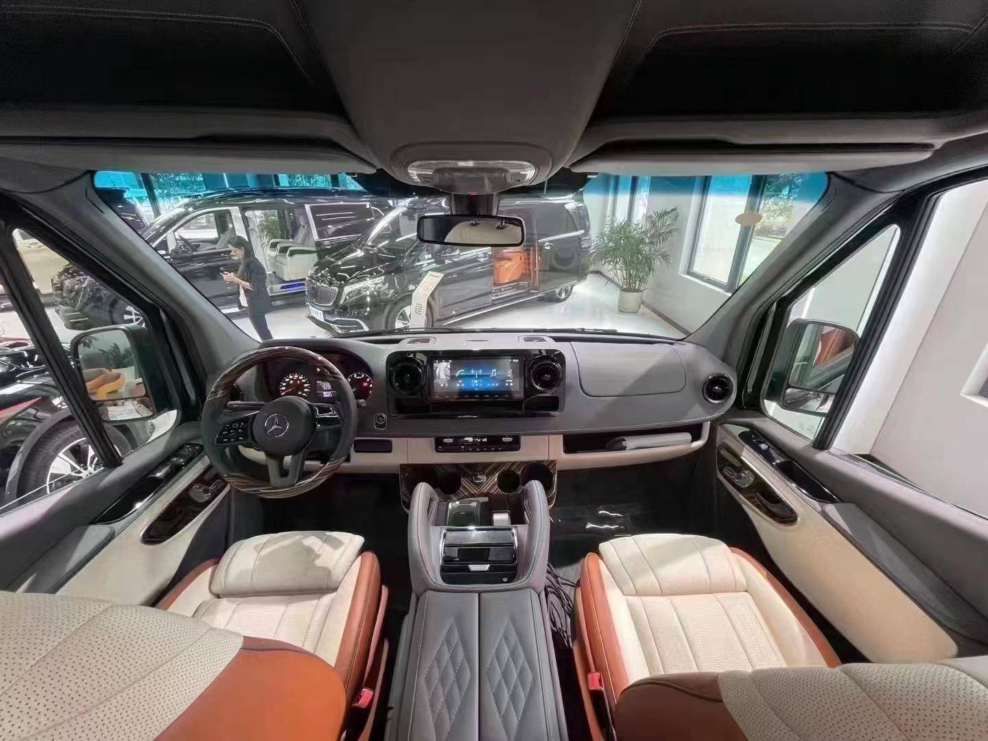 上海奔驰斯宾特商务车,接待中的高端奢侈之选_搜狐汽车_搜狐网