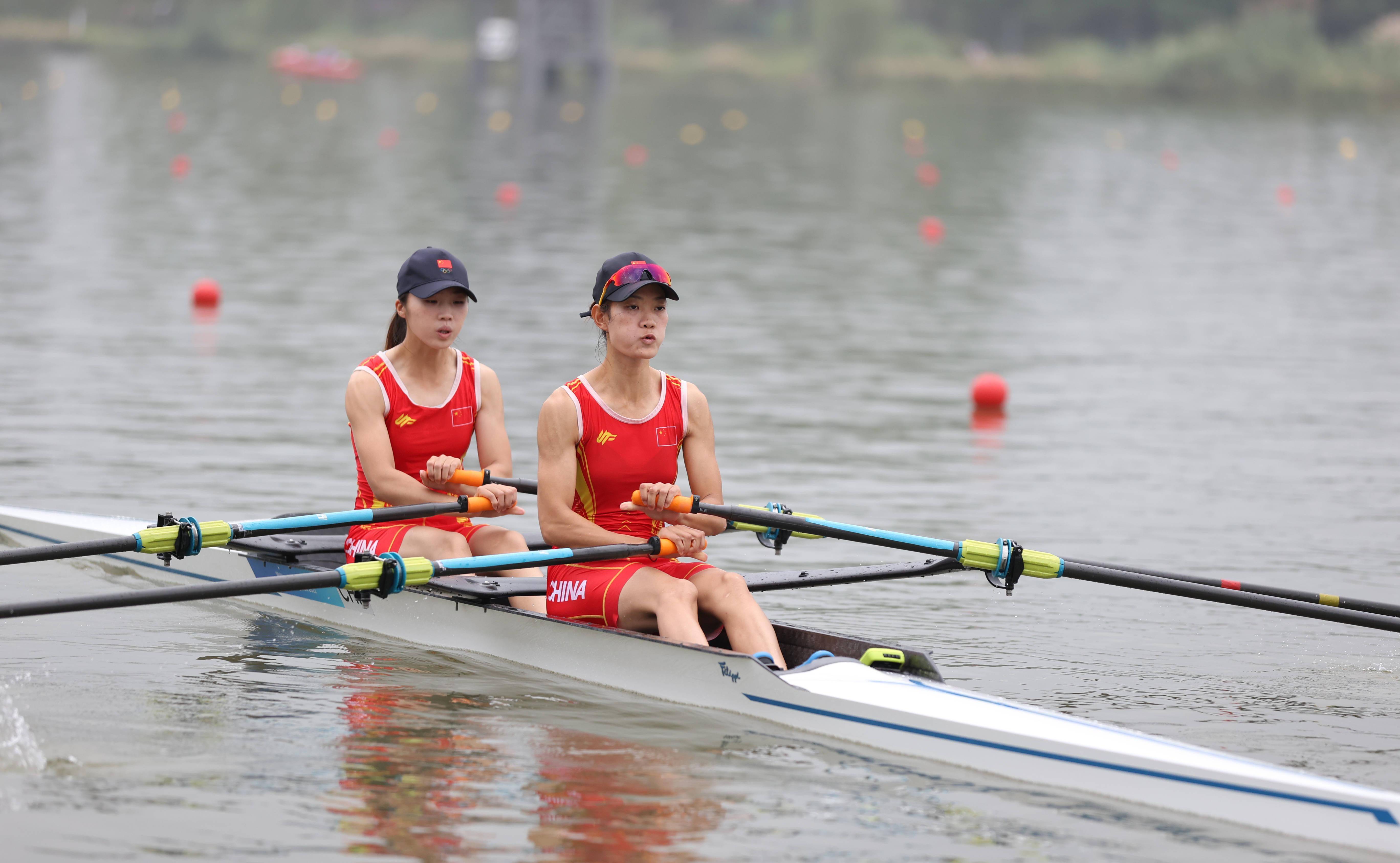 赛艇女子轻量级双人双桨 邹佳琪邱秀萍夺冠_选手_决赛_项目