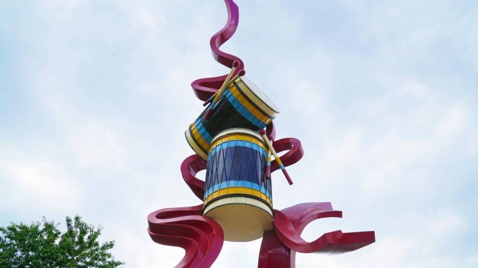 鼓棒敲响,帕洁飞舞——云南非遗:布朗族蜂桶鼓舞 | 美丽云南第三季