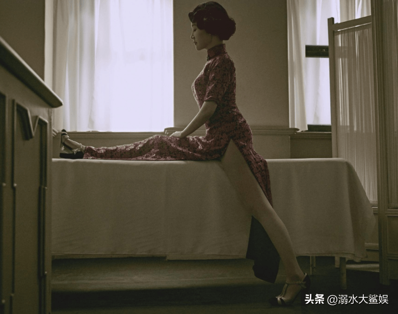 为"东方梦露",许晴堪称是老少通吃,特别是《邪不胜正》中的"打针"剧情