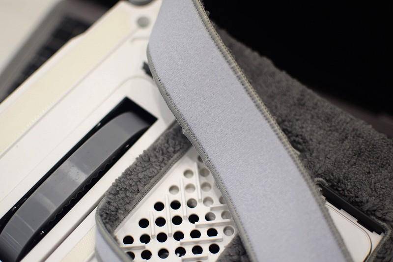 让擦窗更轻松 双向四喷头 赫特智能擦窗机器人W9