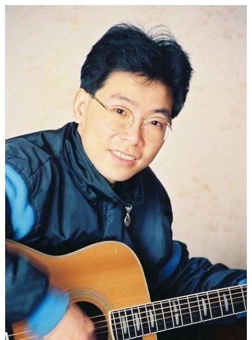 "顶风爱国"张明敏的上位史,和他背后的4个女人_香港_舞台_中国