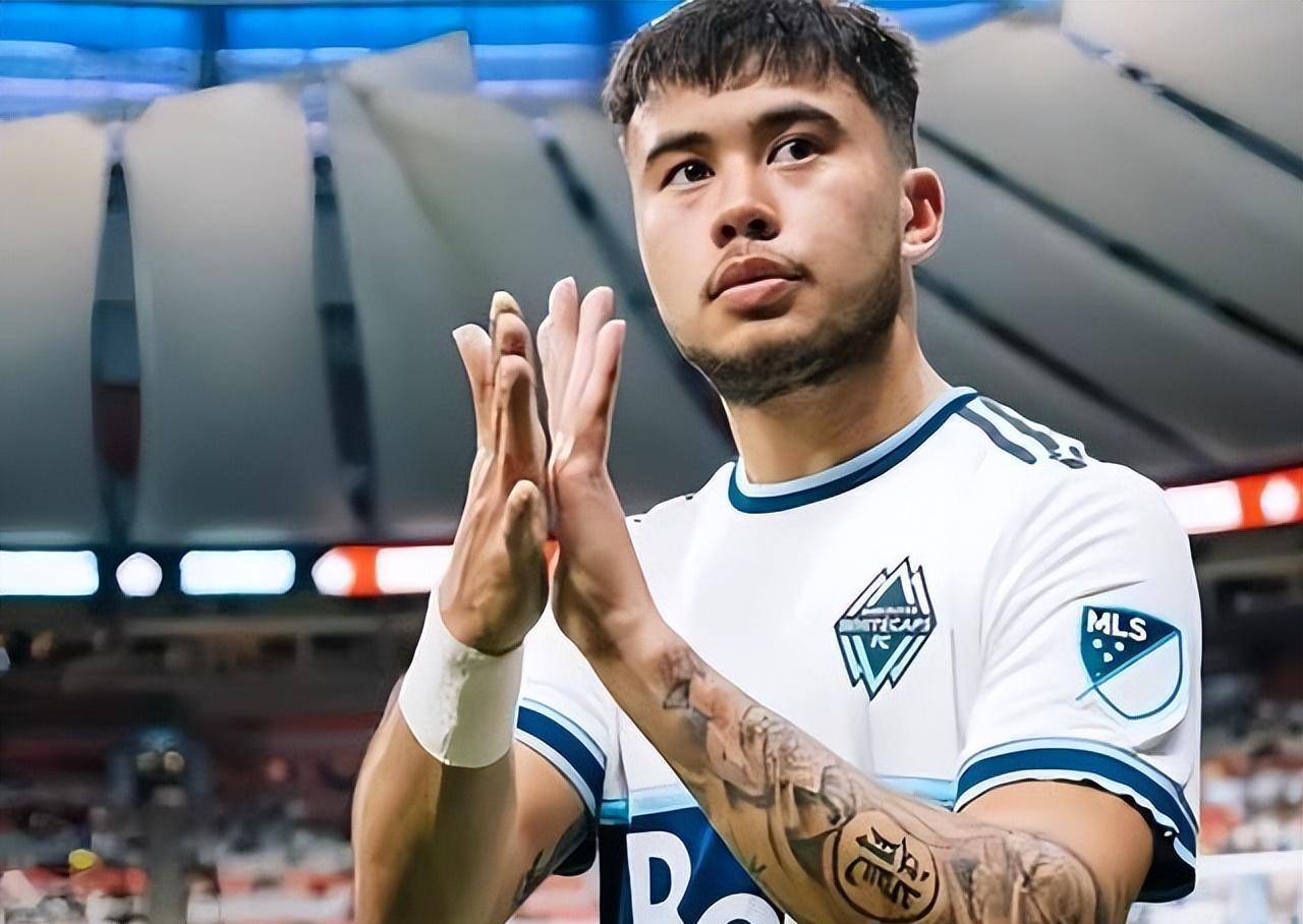 24岁华裔球员或成中超最强奇才,比武磊身价高_小海_成功