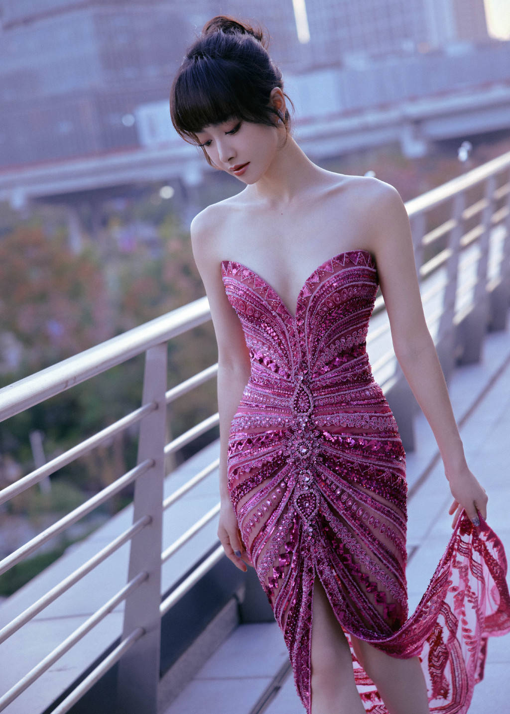 韩网评论宋茜漂亮变年轻了!