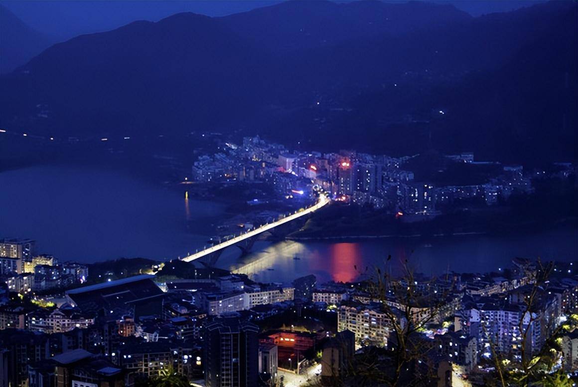 驹隙吟草|史耀华_塔城_莫合台_诗词