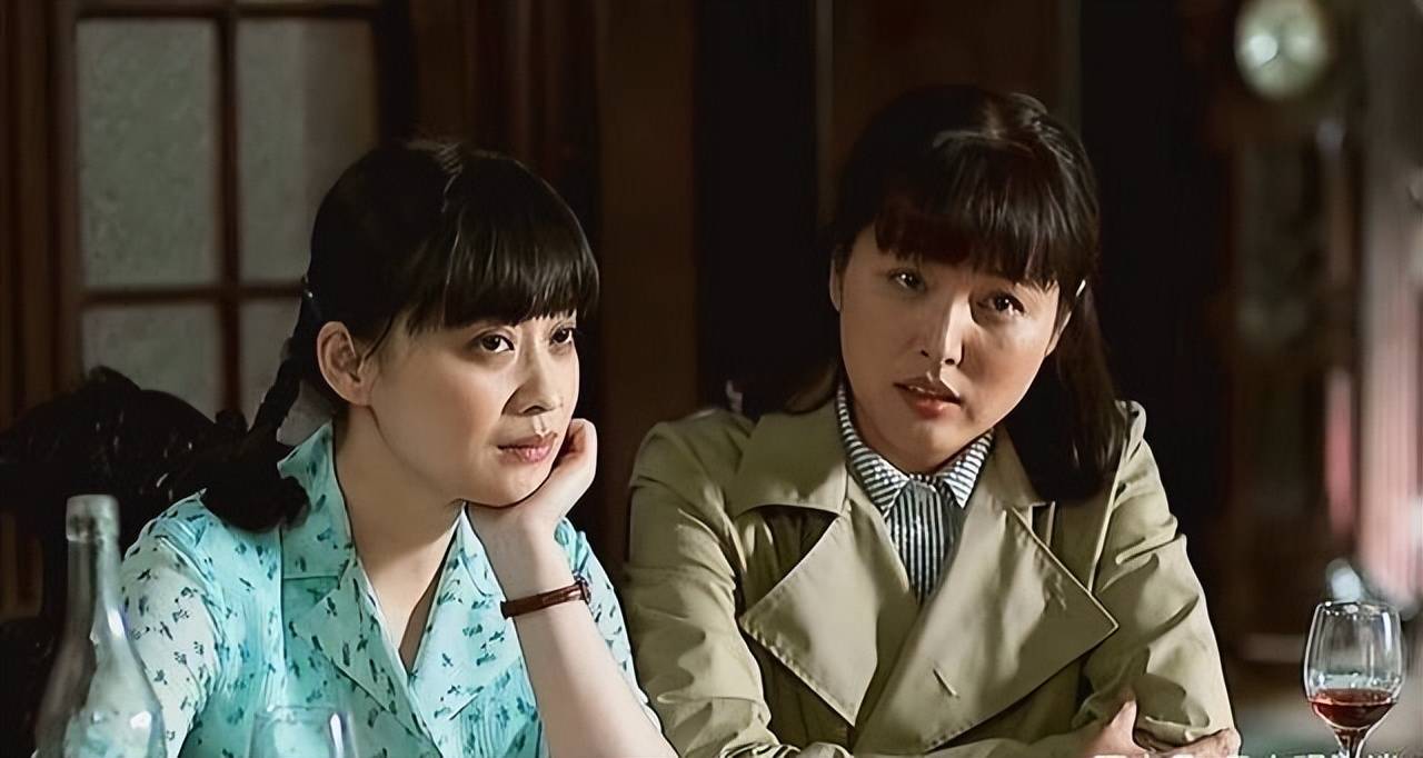 安欣陪着丈夫在岛上吃了很多苦,知道妹妹与渔霸的