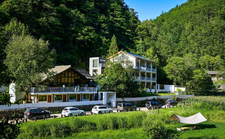 从大蜀道旅游民宿主题摄影展看曾家山民宿破壁"出圈"_发展_朝天区