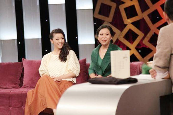 《人世间》黄小蕾:感情经历跟乔春燕相似,和再婚妈妈都是闪婚族_杜淳