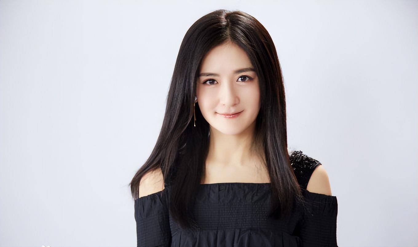 失去平台的撑腰和何炅的助力,"太阳女神"谢娜暴露了真实实力_李湘