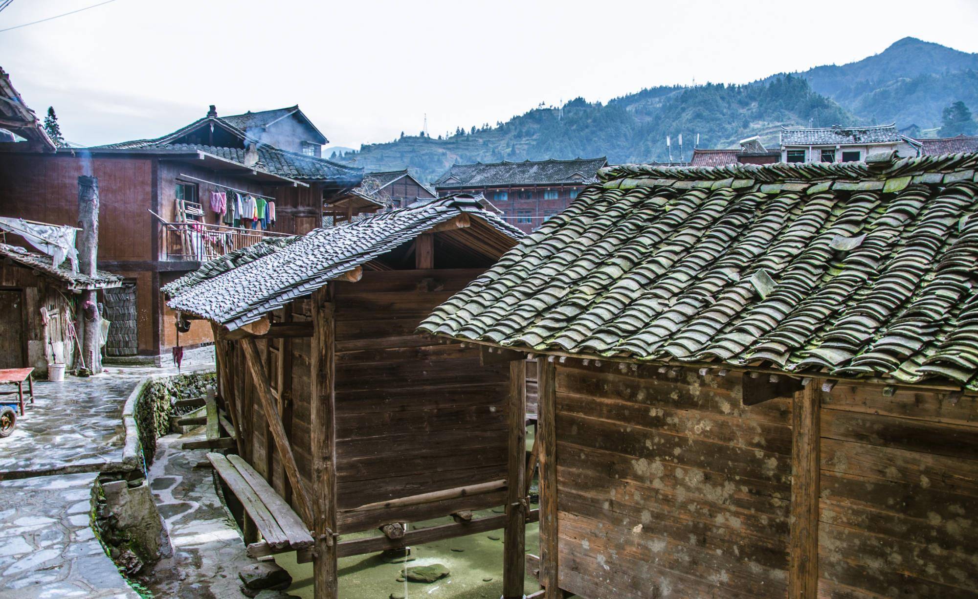 至今600多年历史,藏在贵州苗寨中_新桥_建筑_雷山县