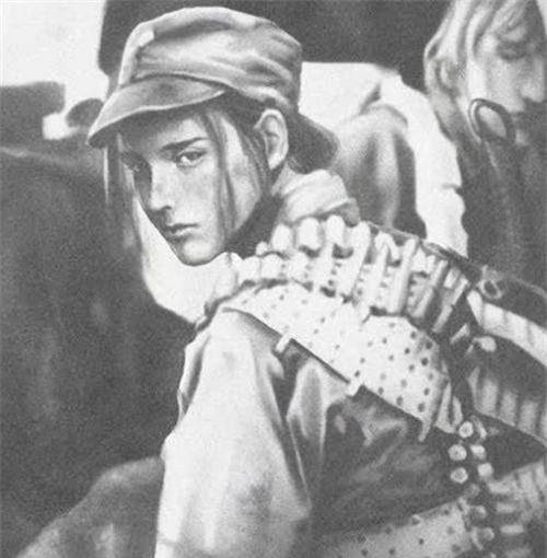 死前唯一黑白照曝光,看后才知,何为美若天仙_日军_成本华_照片