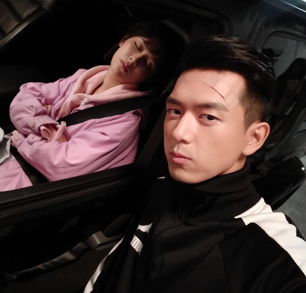 杨紫31岁生日,李现连续六年送祝福,网友:最好的童颜夫妇_紫美_友谊