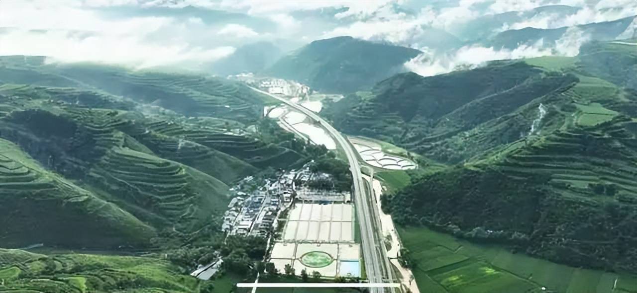 乡村行·看振兴 | 陕西黄龙:"农旅融合"奏响乡村振兴新乐章_发展_旅游