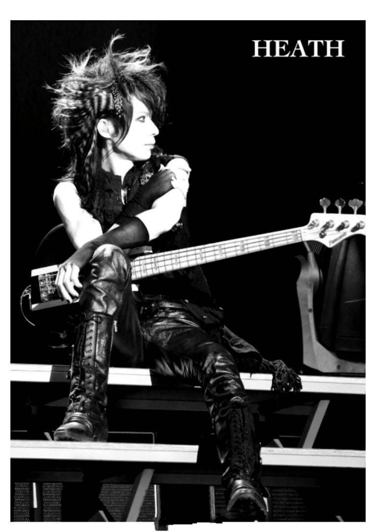 摇滚乐队x-japan的贝斯手heath因癌症不幸离世,年仅55岁_音乐界_时刻