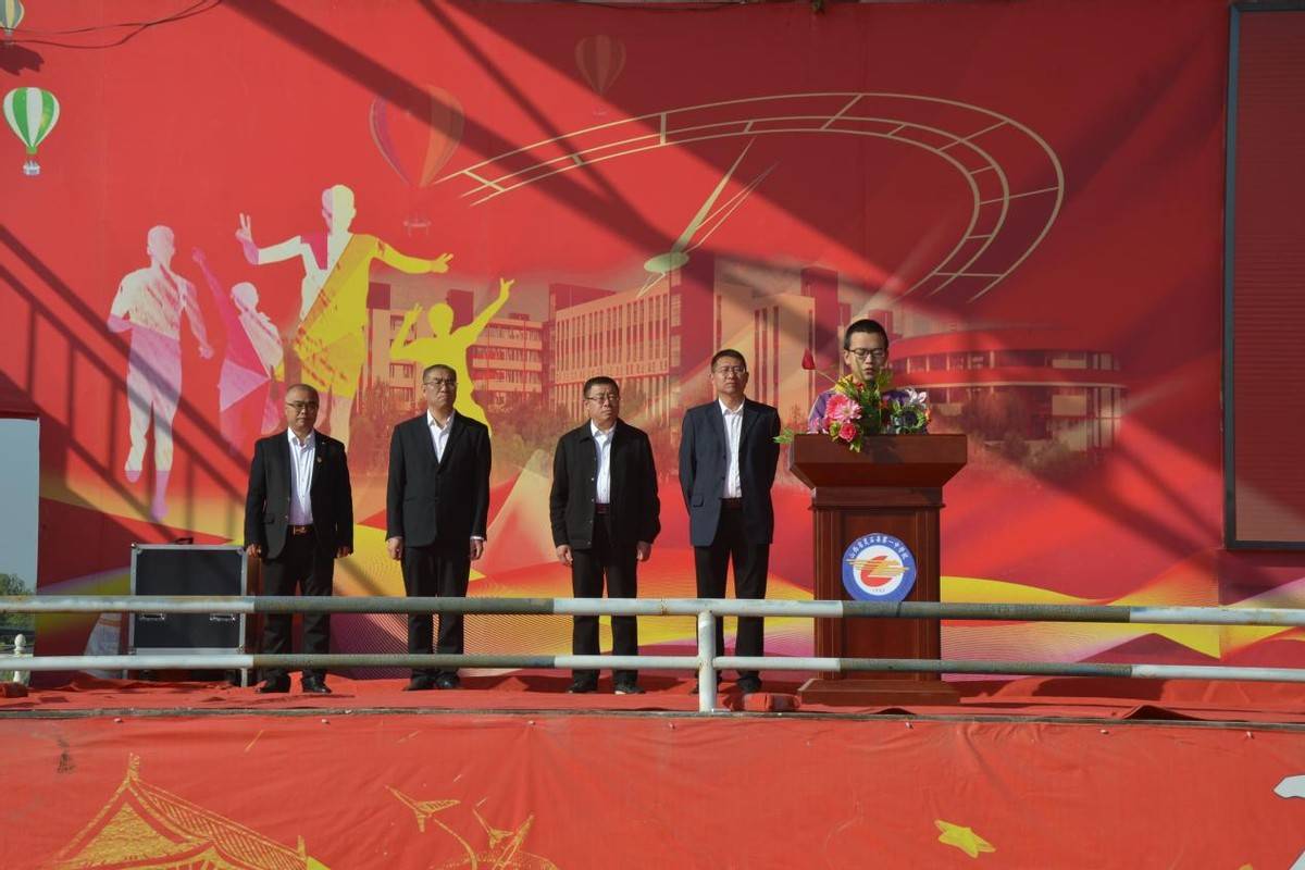 灵石一(六)中举办2024届高三年级成人礼活动_家长_青年_青春