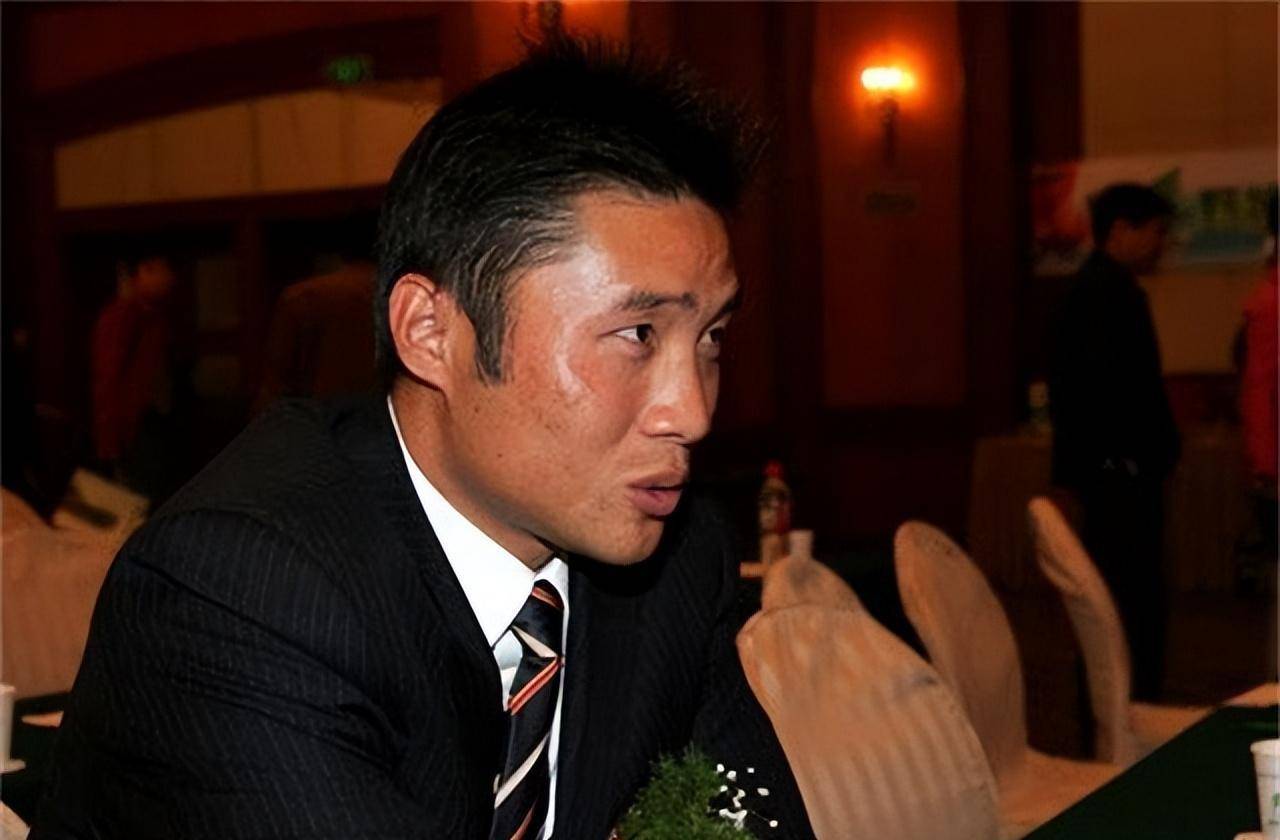 官至副厅级,妻子曾哭诉半年不回家_孟关良_游泳_皮划艇