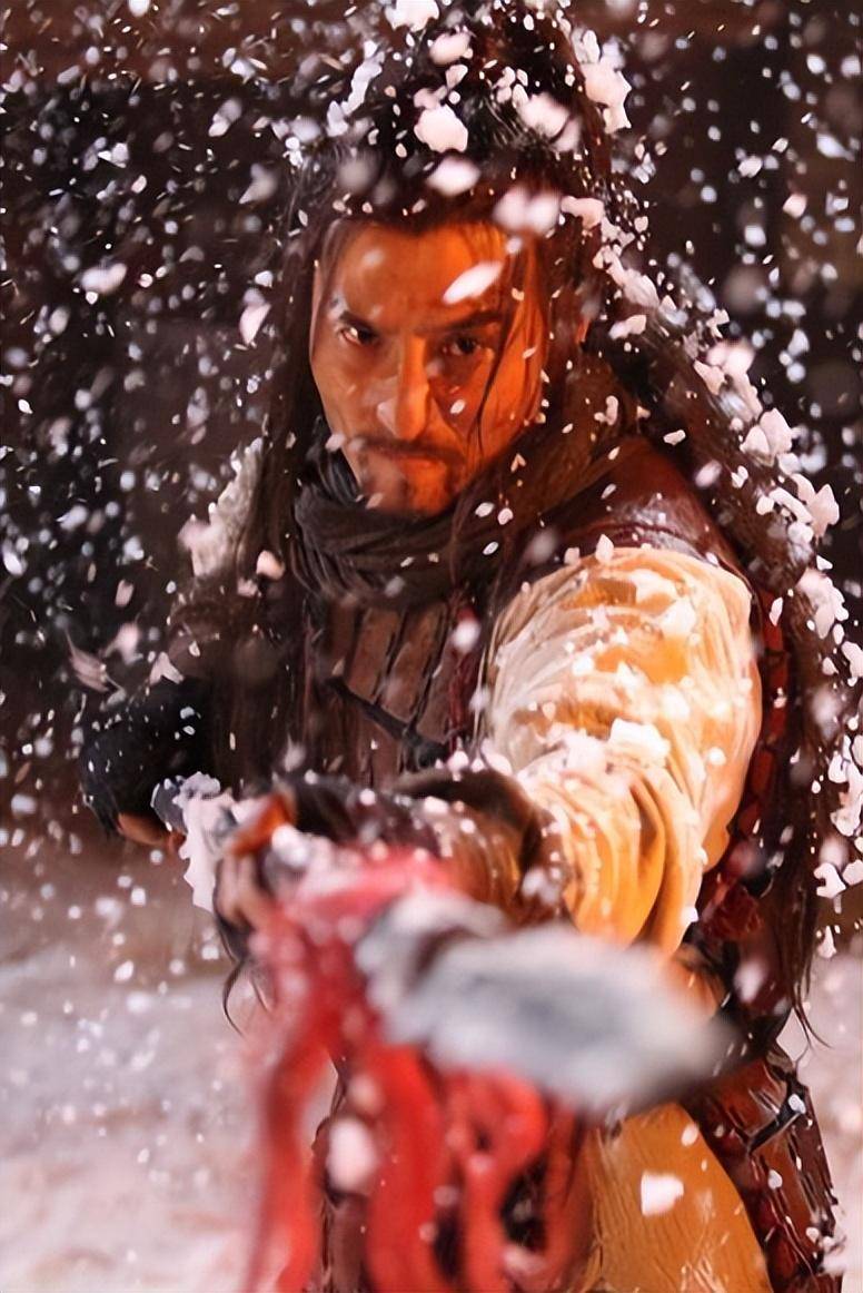 梁山虽有108将,但只有1位绝世高手,7位一流高手,其余皆不入流_武松