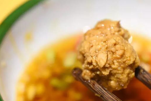小卖部、歌舞厅！昆明80年代调调的店，簸箕火锅菜价回到解放前(图34)