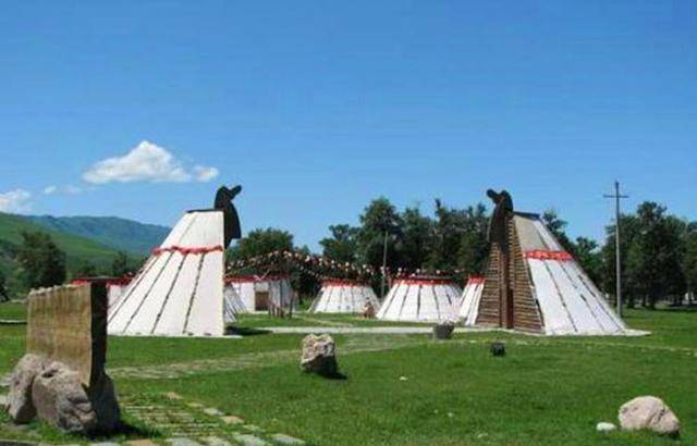 她却遇到真正爱自己的人,真要感谢恋人的不娶之恩_史良_陆殿栋_罗隆基