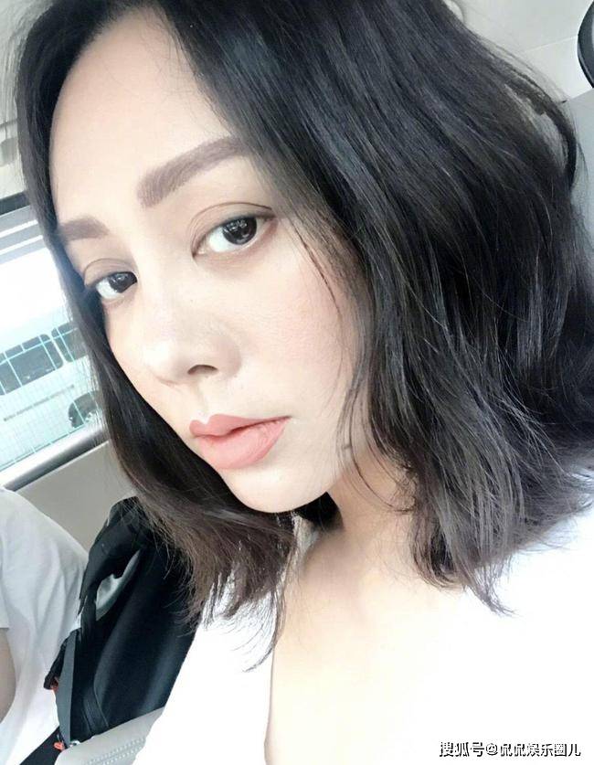 越老越火辣!51岁宁静,性感饱满着实迷人啊!_角色_广大观众_才华