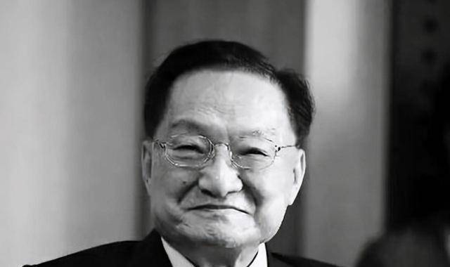 朱玫:陪伴金庸23年,63岁去世,替她拿死亡证明是医院员工!