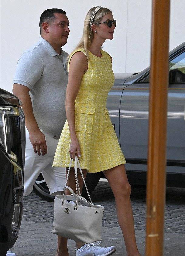 伊万卡最新造型真是精致啊!