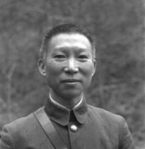 民国将领李玉堂是一个什么样的人,最后为什么会变成逃兵?