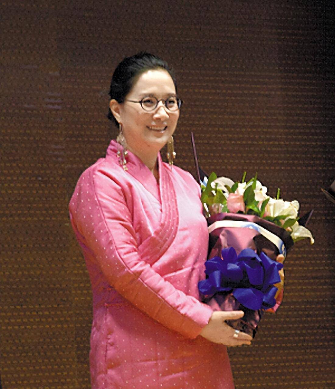 董柯娣_表演_舞台