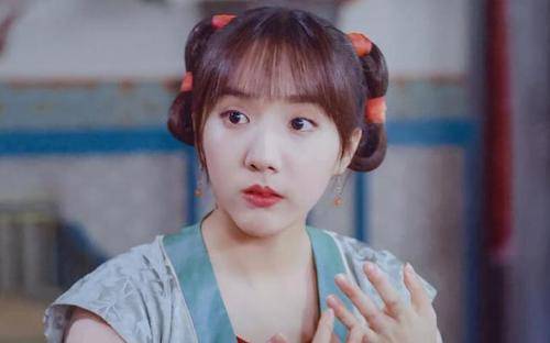 黄日莹好像李若彤!内娱英气甜妹卷起来_合作_周雨彤_感觉