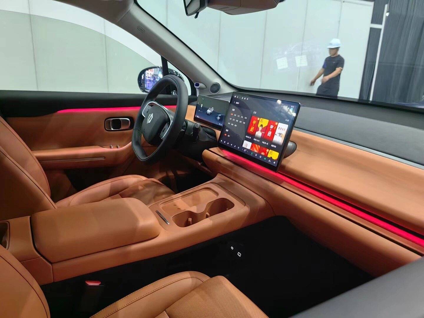 广州车展丨零跑c10实车现身,配激光雷达,或14万起竞争理想l7?