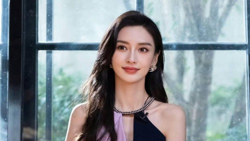 拍新加坡杂志封面眼窝凹陷变瘦变老,被嘲像50多岁_中国_lisa_网友