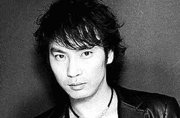 靠一首歌出名,被伴舞连砍三刀,毁容后遭人排挤,现在身价上亿_陈少华