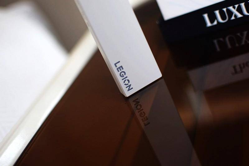 轻巧便携 性能稳定 联想拯救者移动固态硬盘