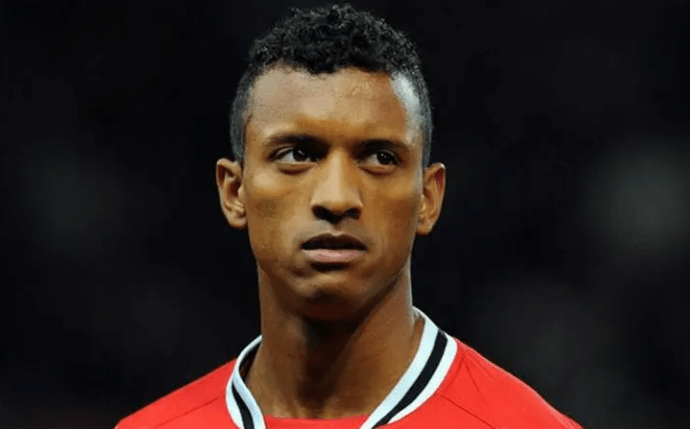 纳尼在曼联的七年岁月中,展现了出色的足球才华_曼联俱乐部_生日_球迷