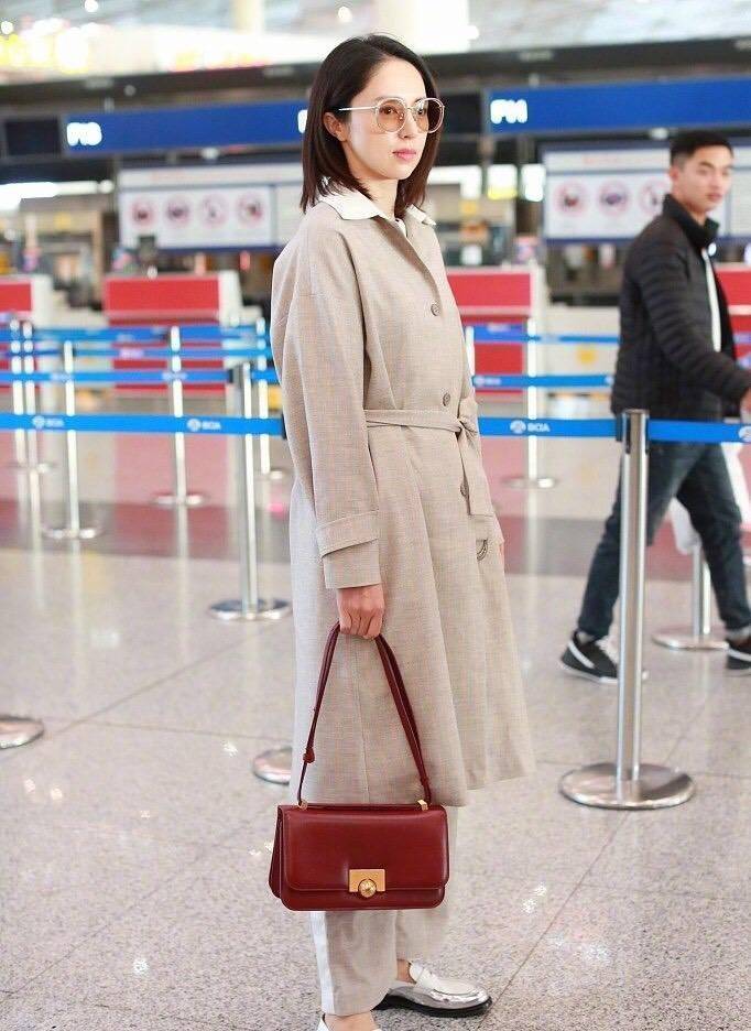 《浪姐2》私服穿搭大盘点,王鸥袁姗姗很靓丽,那姐最接地气_姐姐_那英